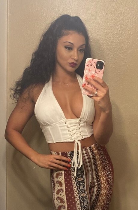 Arianna Grace xxx heiße bilder