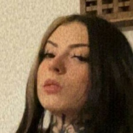 sinnersafina schauspielerin erwachsene bild