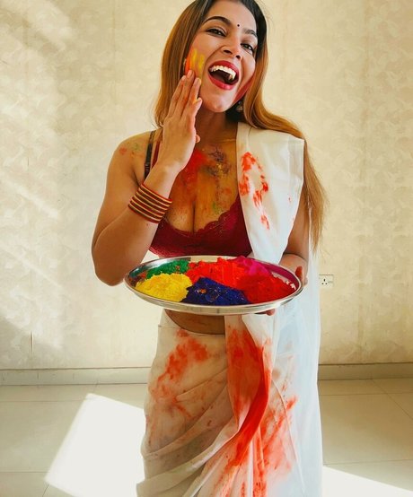 Tanya Chaudhari beste nackt bild