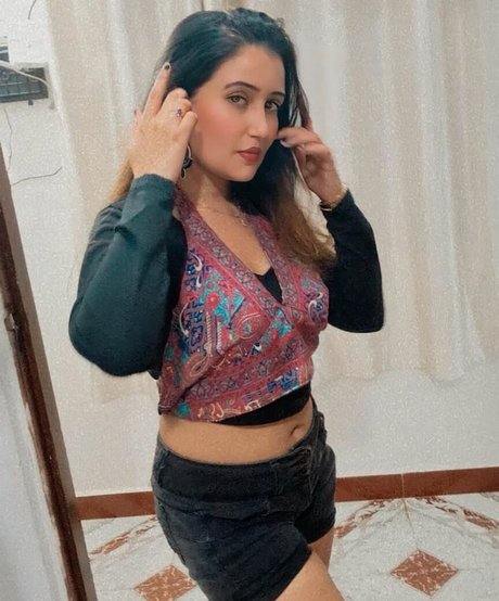 Aniza Hazel heiße schöne archiv