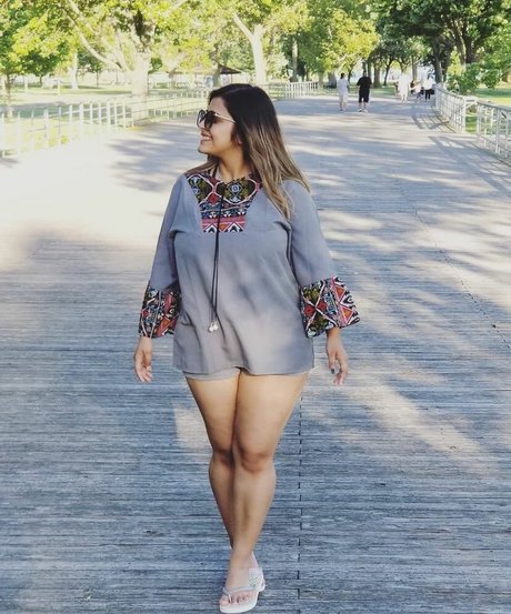 Akankshya Rijal erotische nackt fotos