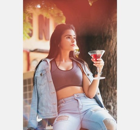 Anjali Gupta xxx nackt bilder