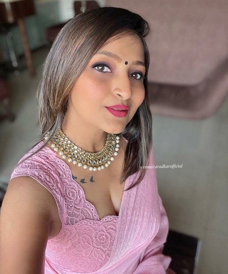 Roma Varadkar sexy nette bilder