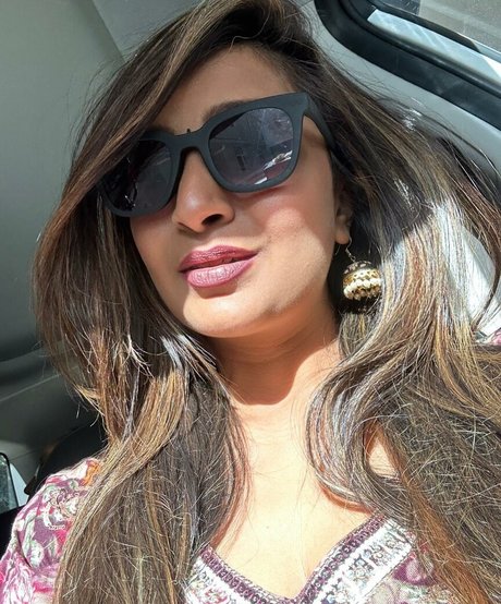 Roma Varadkar nacktheit pornografische galerien