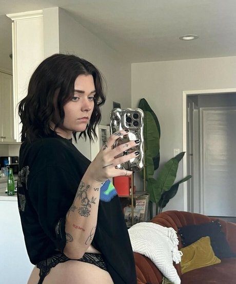 Erin Dougal freie hd archiv