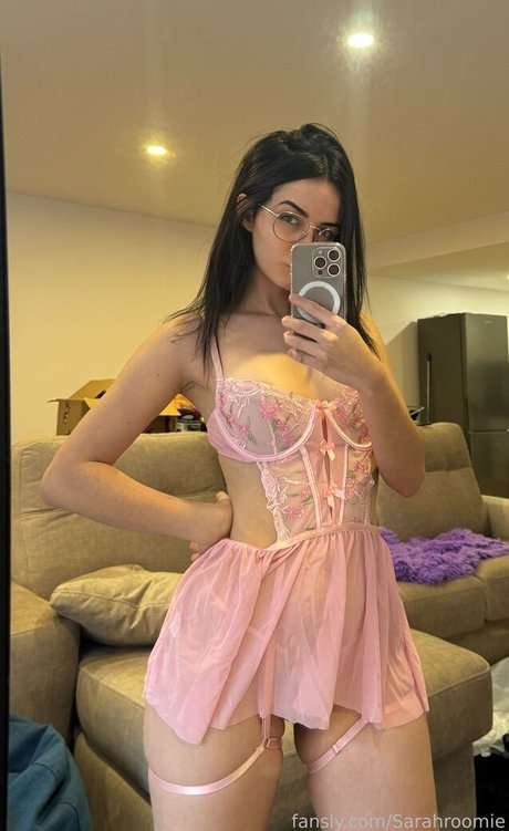 sarahroomie hd porno foto