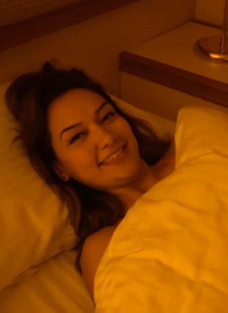 Geovanna Antoinette perfekte hübsche bilder