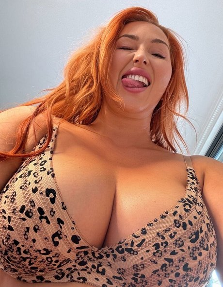 Nora Davis kunst nackten archiv