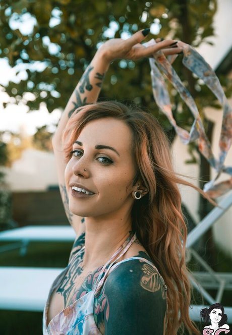 Ninaq hd kunst archiv