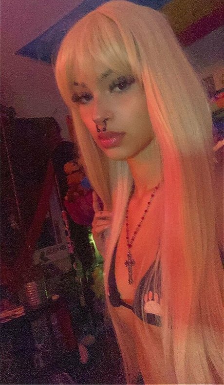 salemsuxxx hd nacktheit galerien