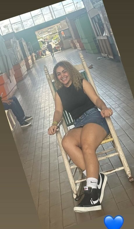 schwarze oma-onlyfans hübsche nackt bilder