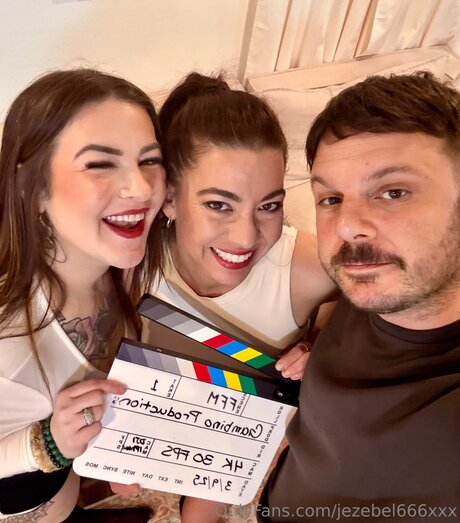 jezebel666xxx hd schöne fotos