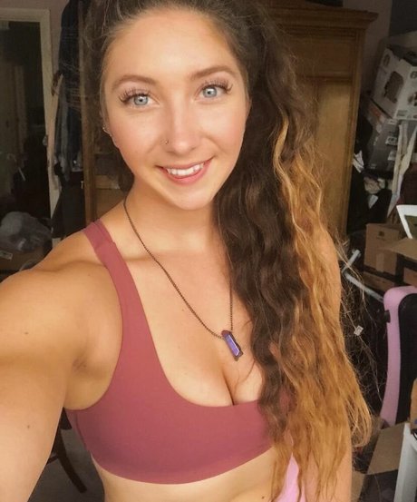 Sophia Ellis porno kunst fotos