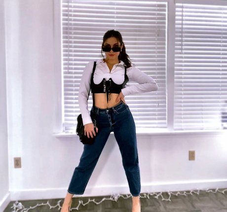 Amber Skyy sexy kostenlose fotos