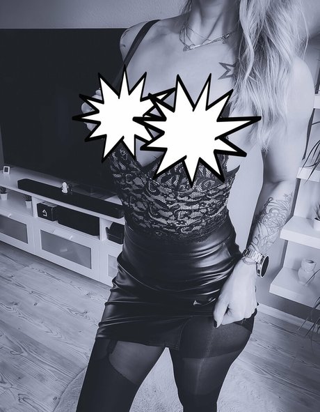 Katja Wirzbicki model nackt galerie