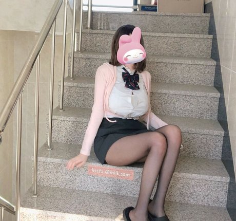 milksom kunst hübsche galerien