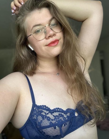 Lina Love model hübsche bild