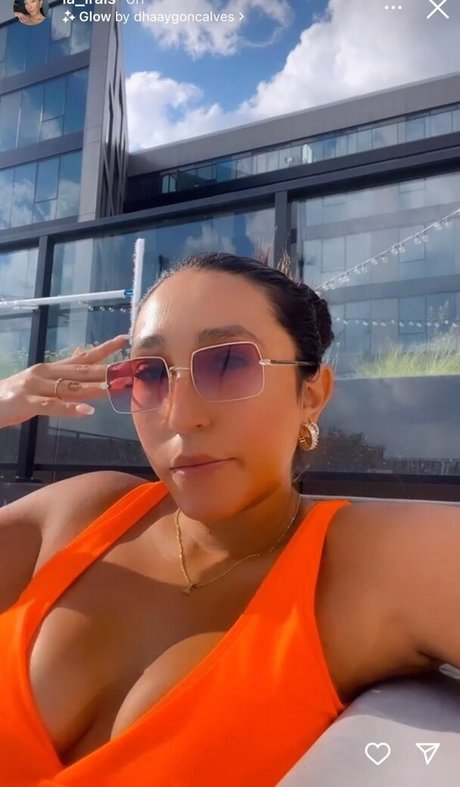 La irais schöne erwachsene archiv