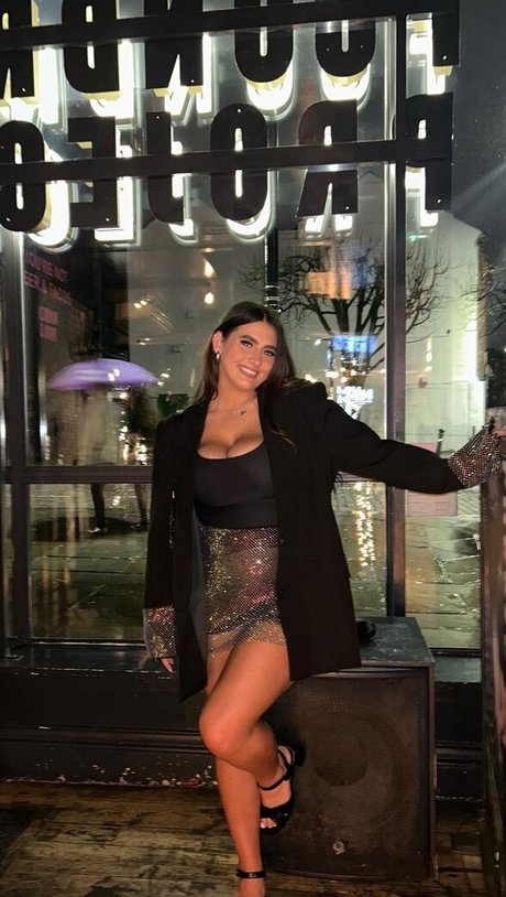 vollbusige rothaarige onlyfans nacktheit pornografische galerien