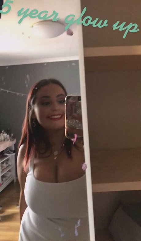 Raphaela S xxx pornostar bild