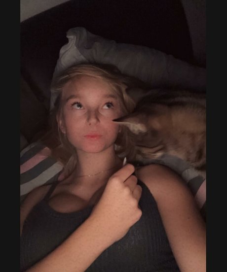 blonde vivi kunst xxx fotos