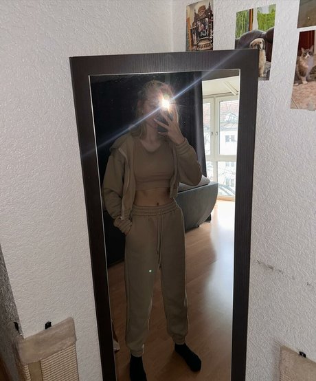 blonde vivi nackt hd bild