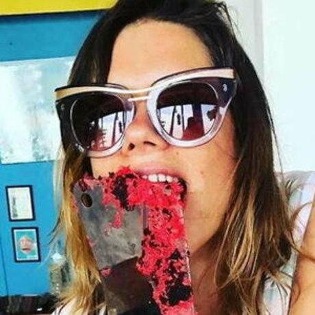 Lou Sanders erwachsene porno galerie