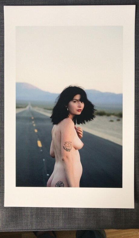 Willow Avalon freie akt fotos