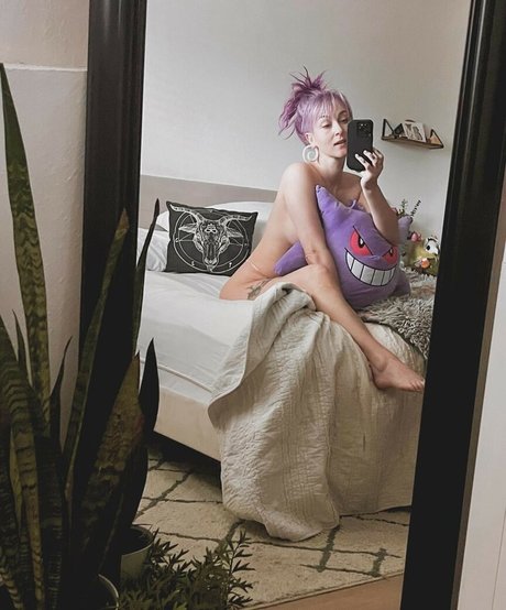 Hoetohauswife top hd bild