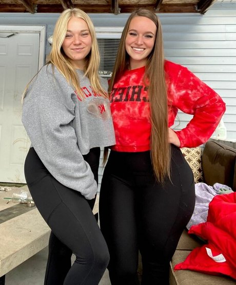 junge milf onlyfans hübsche top foto