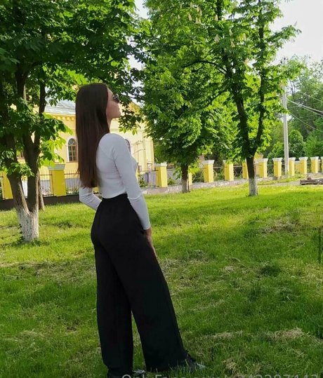 jessy shine perfekte heiße bild