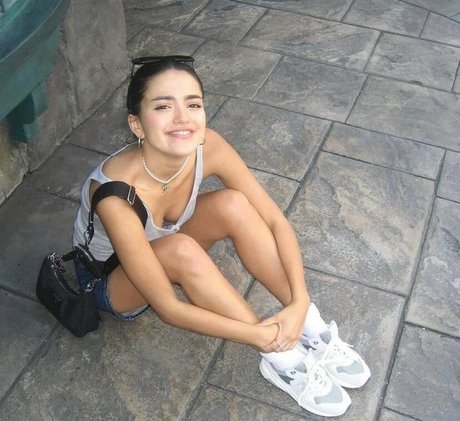 Maia Reficco freie nette foto