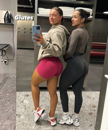 MIA GREEN porno hd bilder