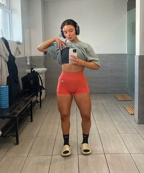 MIA GREEN top pornostar bilder