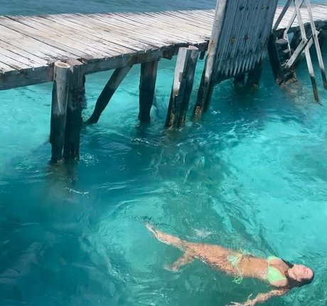 Lola Dubrul kunst nacktheit fotos