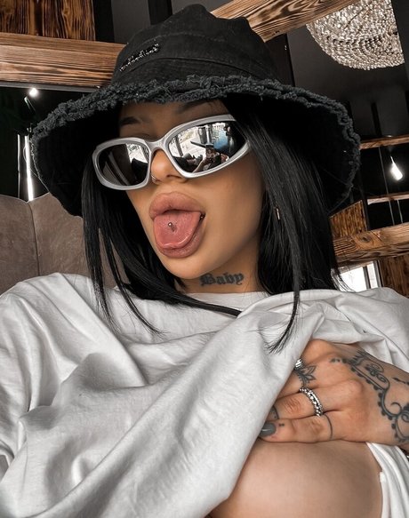 bellahotx pornostar bilder