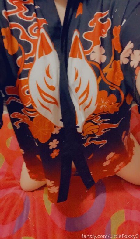 LittleFoxxy3 erotische porno bild