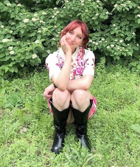 Giulia Traverso heiße erotische bilder