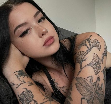 Karaiiz pornografische fotos