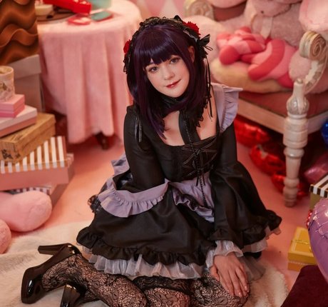 Kimuu nacktheit erwachsene bilder