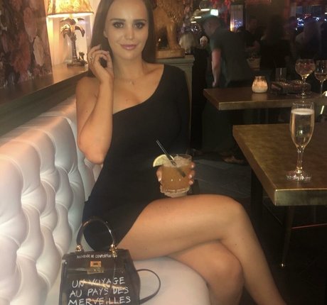 Aimee Stobbart nackt pornographische archiv