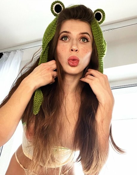 Vanessa Hillz model akt bilder