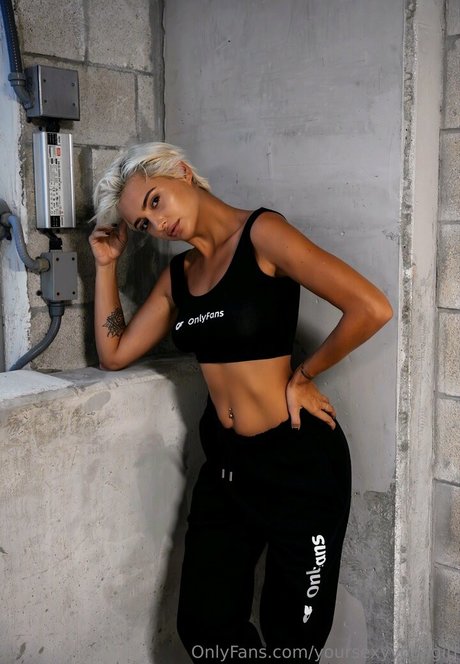 Allie Alina schauspielerin kostenlose galerien