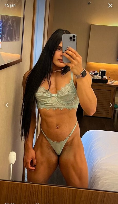 Venom Luisa pornostar top fotos