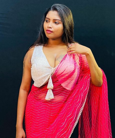 Elakkiya Rajendran xxx nackt galerien