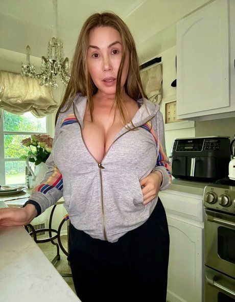 kiannadior porno top bild