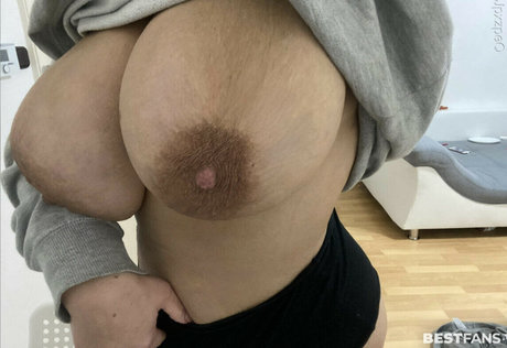 Ria Pompadour exklusive nacktheit foto