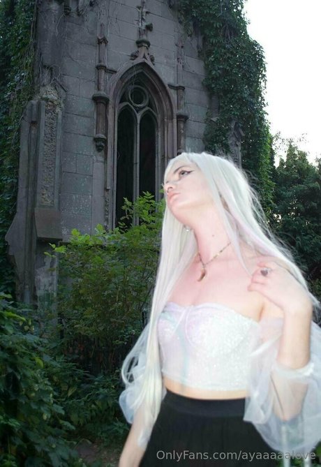 nina williams kunst sex foto