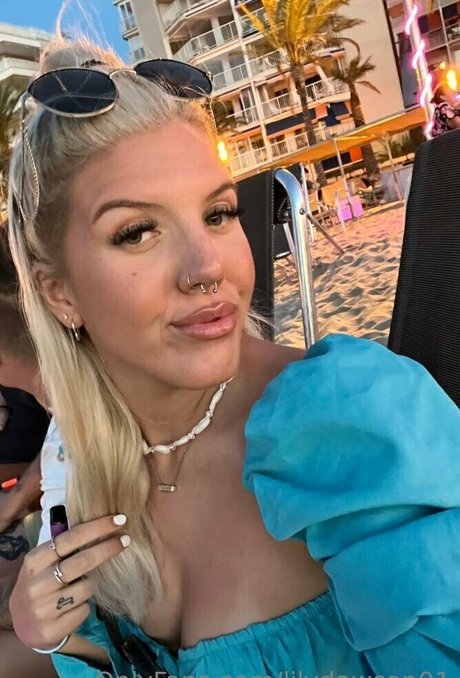 lilydawson01 nackt pornografische galerien