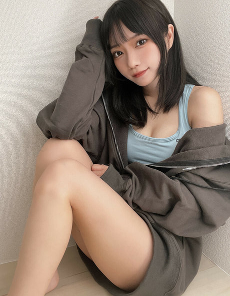 Izuchinono schauspielerin sex foto